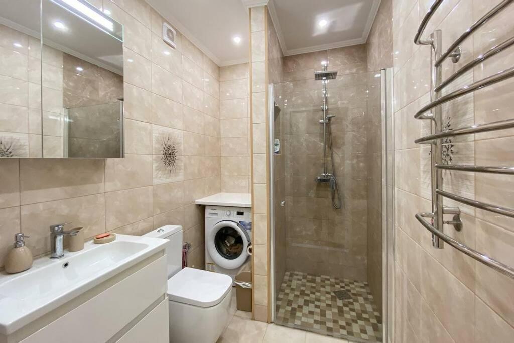 Comfortable Luxury Apartment With 3 Rooms. Center Heart Of Kiev Exterior foto